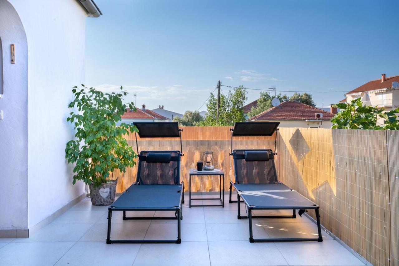 Apartment Paula With Private Jacuzzi And Parking- Near The Beach ซาดาร์ ภายนอก รูปภาพ